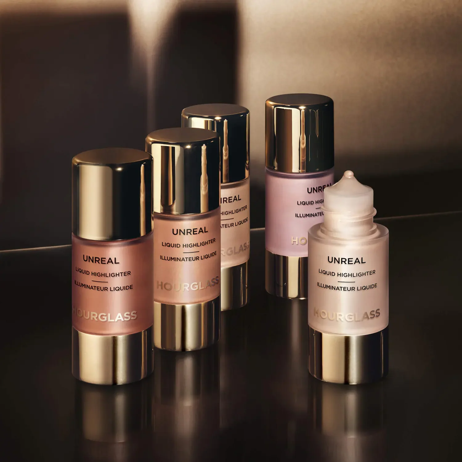 Unreal Radiant Glow Liquid Highlighter — foto 10 de 15