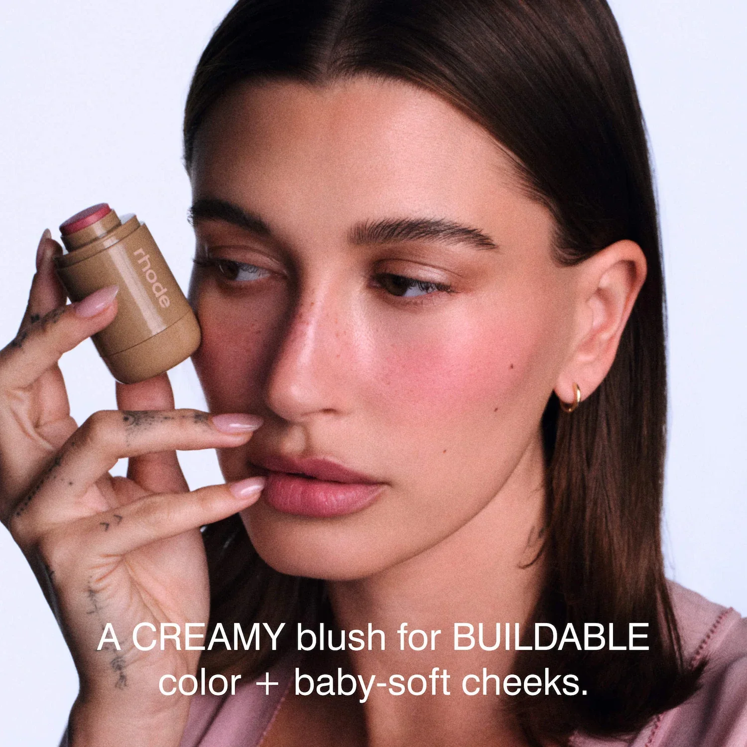 Pocket Blush Buildable Hydrating Cream Blush — foto 2 de 22