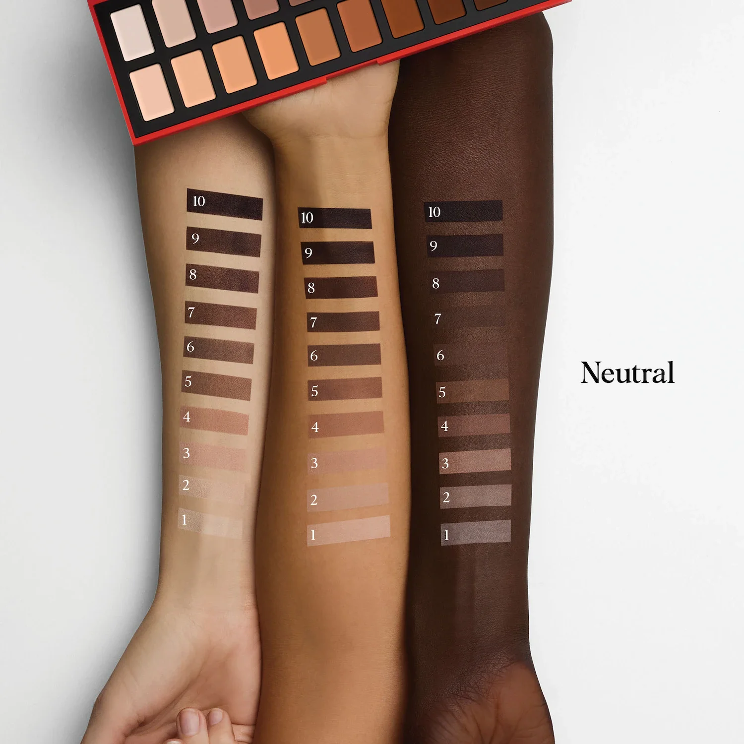 Timeless Taupes Color Story Eyeshadow Palette — foto 7 de 10