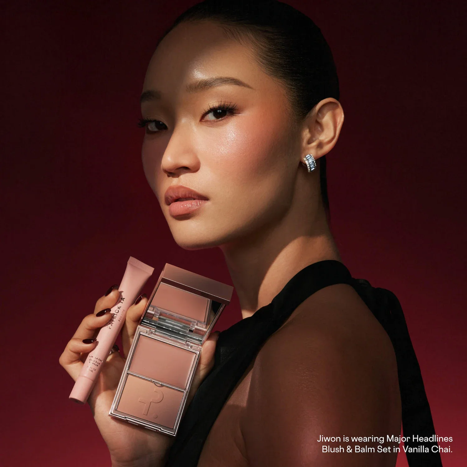 Major Headlines Double-Take Crème & Powder Blush Duo & Lip Balm Makeup Gift Set — foto 7 de 10
