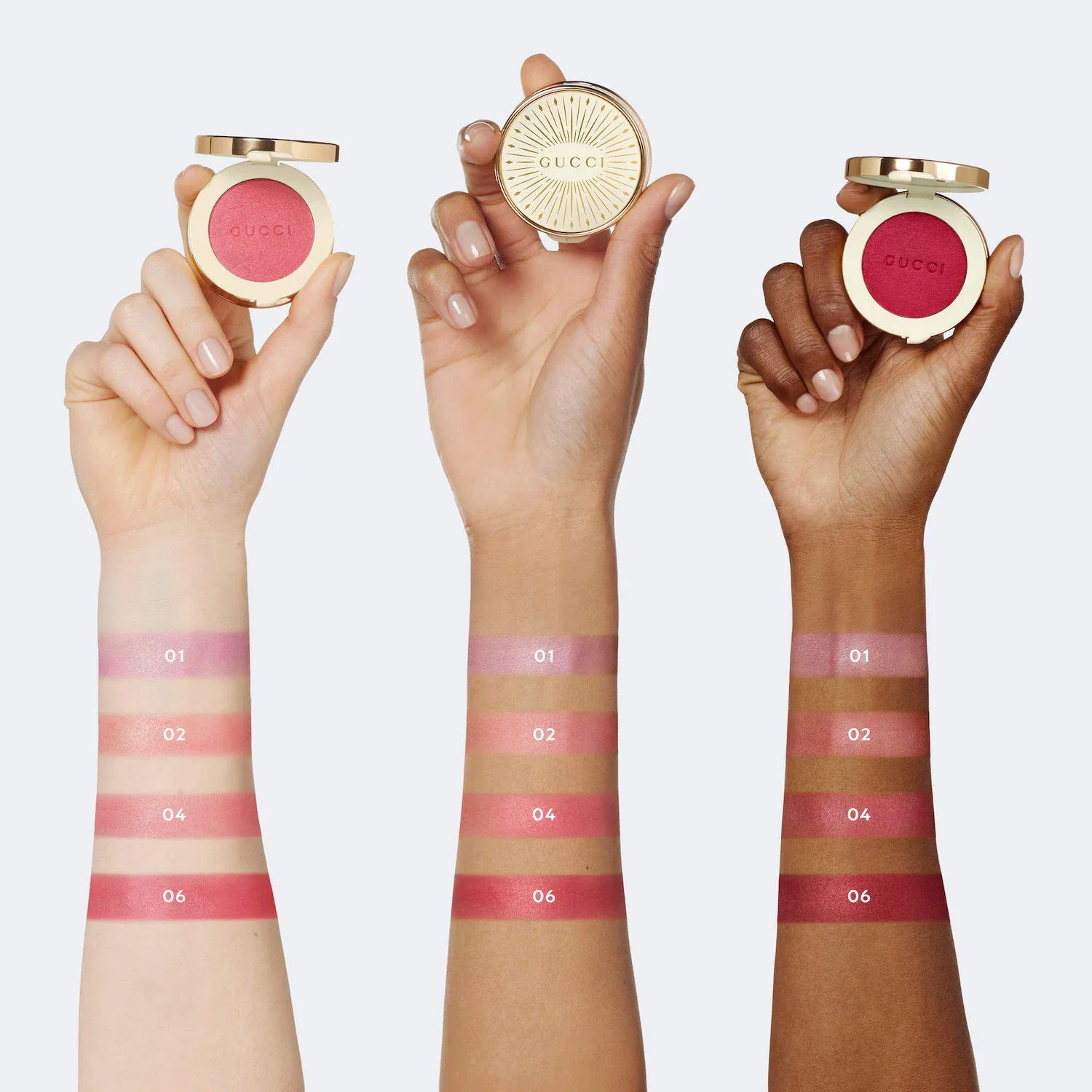 Glow Dewy Powder Blush — foto 3 de 14