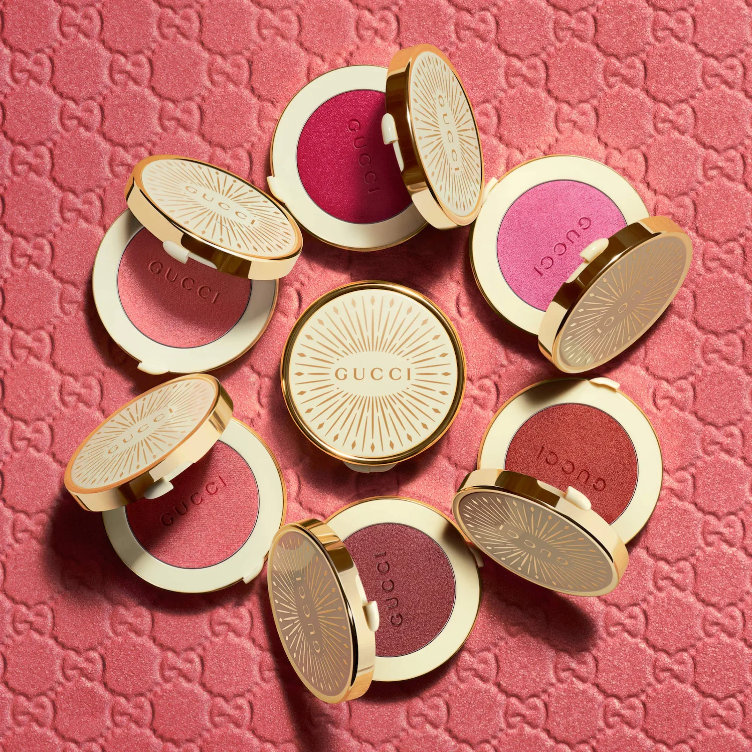 Glow Dewy Powder Blush — foto 10 de 14