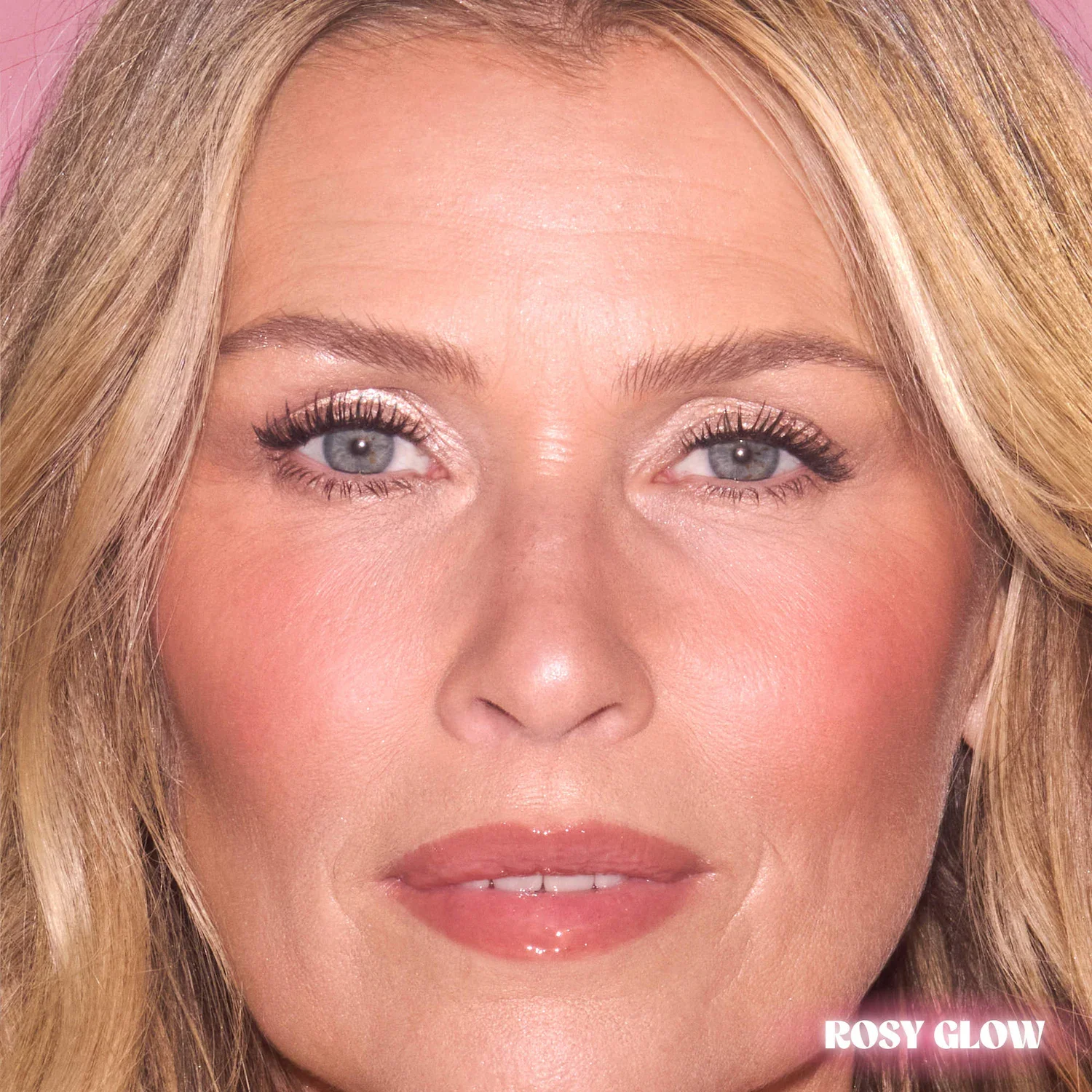 Mini Unreal Lip + Cheek Glow Blush Stick with Hyaluronic Acid — foto 3 de 14