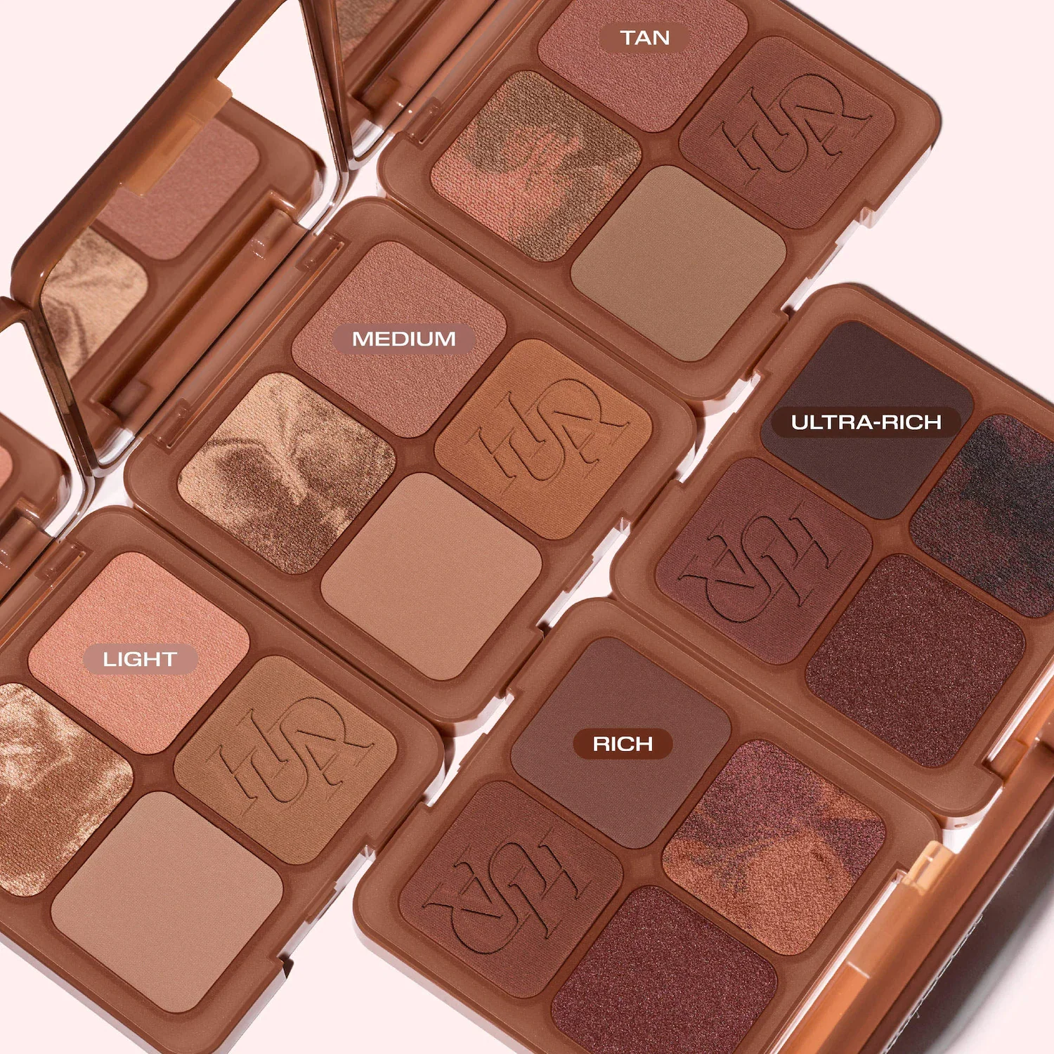 Bronze Filter Bronzer and Contour Palette — foto 10 de 15