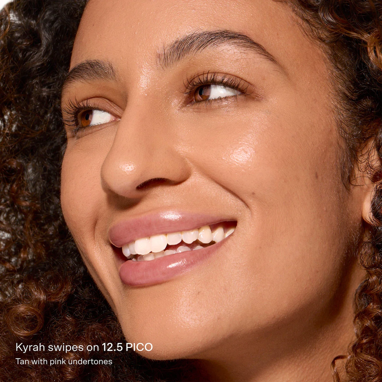 Swipe All-Over Hydrating Serum Concealer with 18-HR Wear — foto 4 de 38