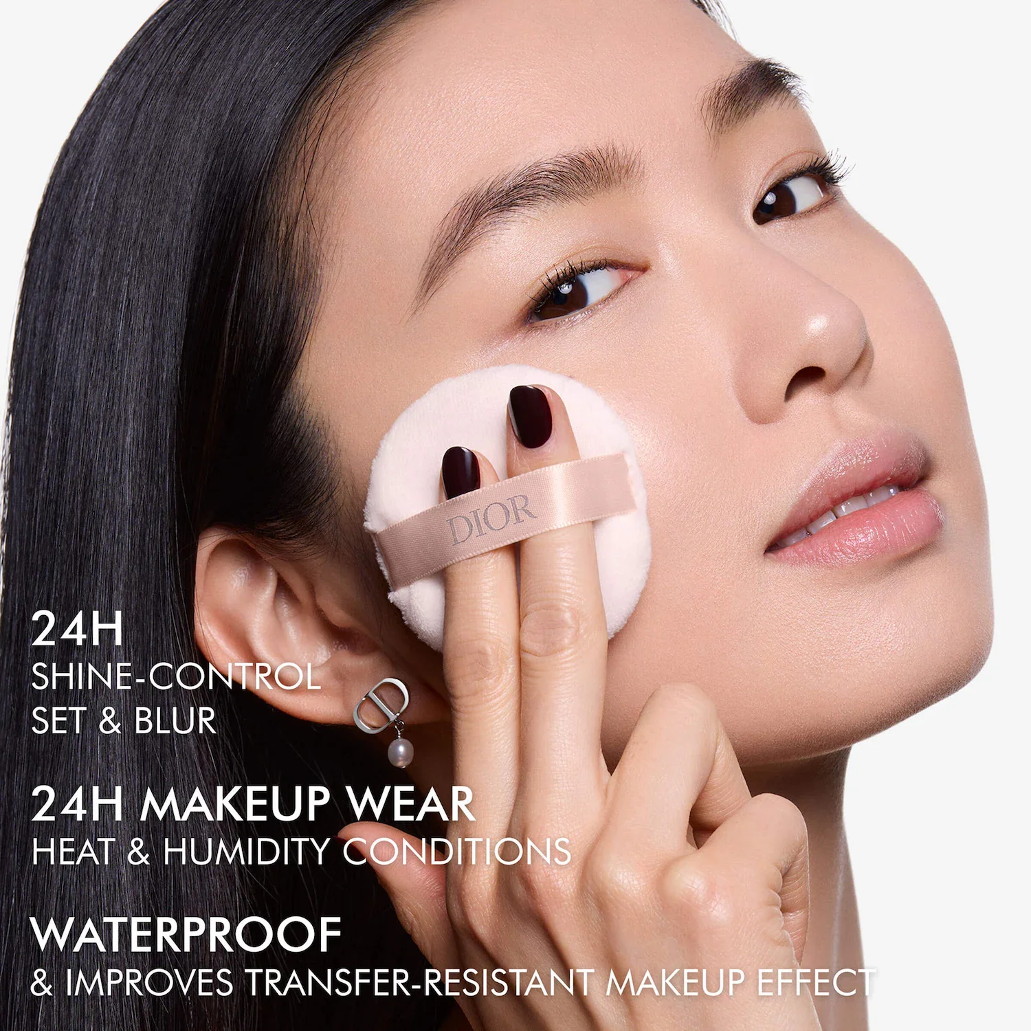 Forever On Set Powder Blurring Translucent Loose Setting Powder — foto 4 de 15