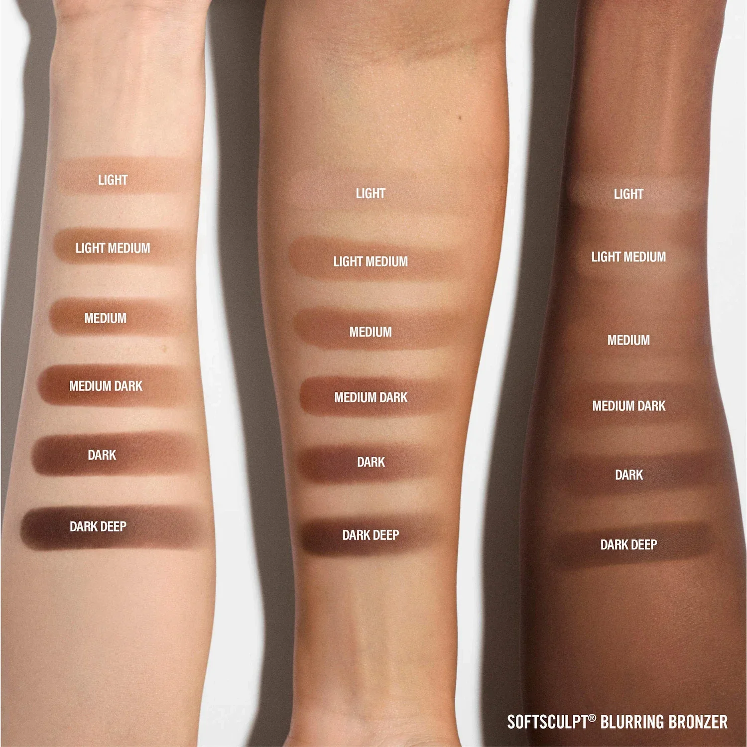 SoftSculpt® Talc-Free Blurring Bronzer — foto 3 de 15