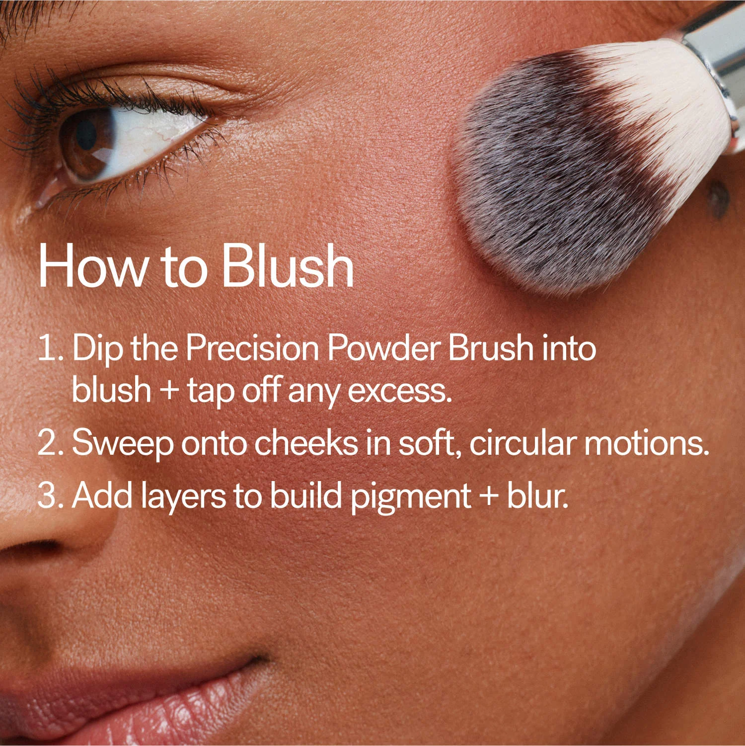 Soft Focus Blurring Blush - Talc-Free Powder Blush — foto 8 de 18