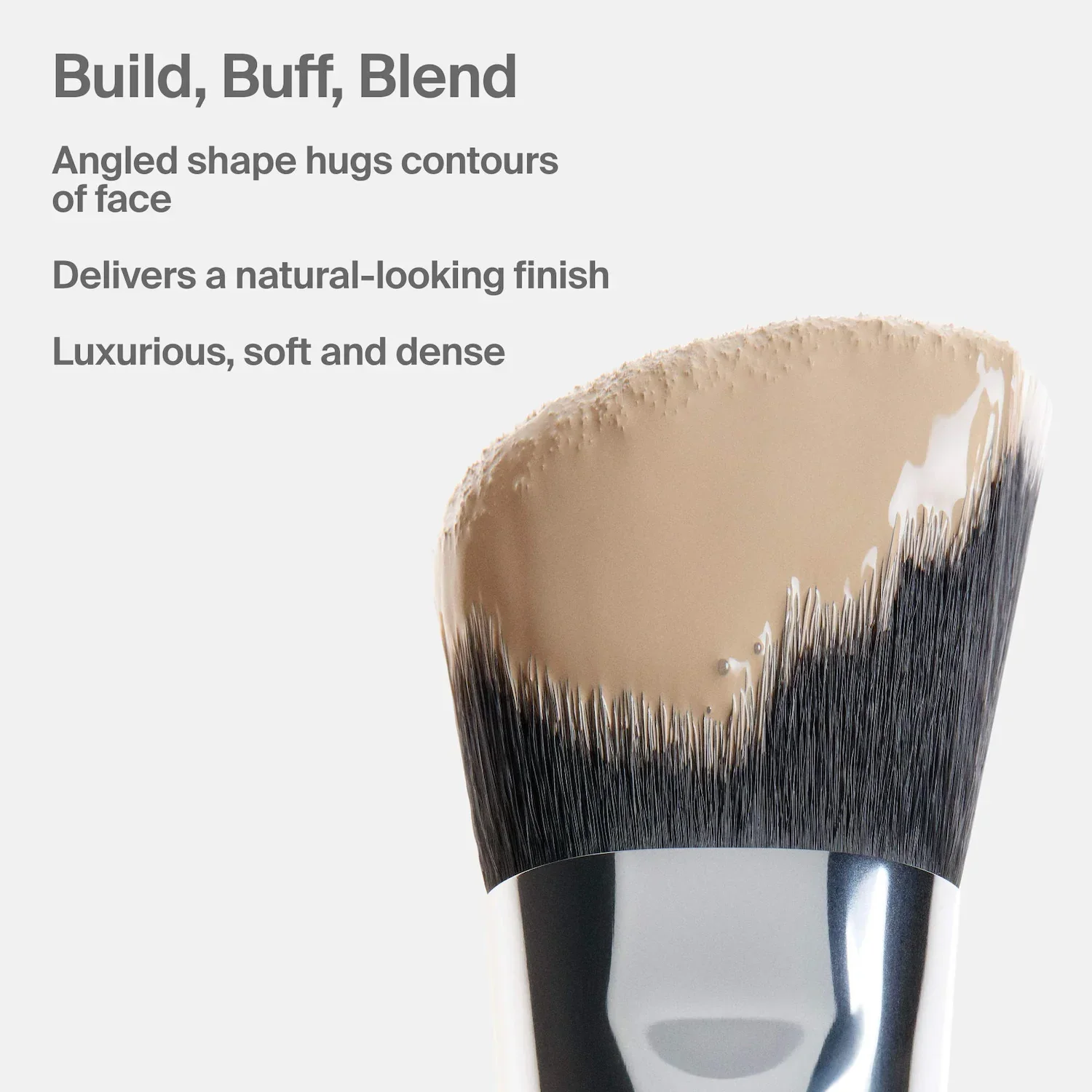 Cruelty-Free Foundation Brush — foto 2 de 3